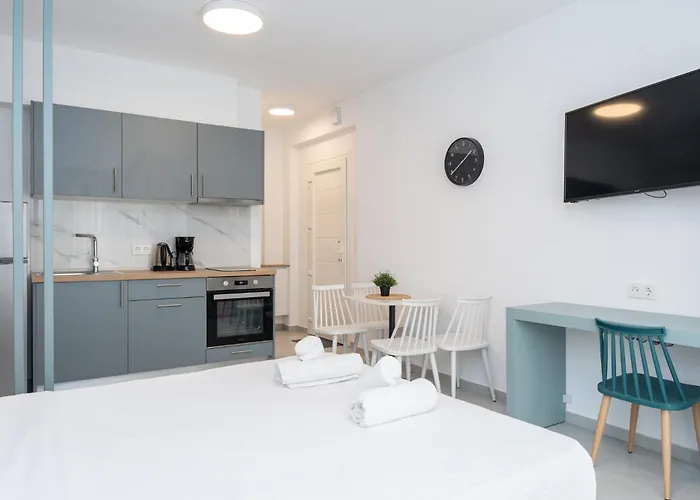 Apartament Antigone Residential Complex *